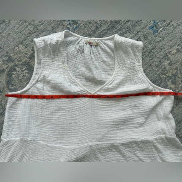 Faherty Ainsley Sleeveless Top - Picture 8 of 11